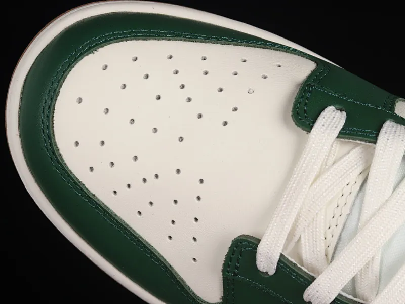 All categories Nk SB Dunk series Nk SB Dunk Low low-top sneakers C version Nk SB Dunk Low "Gorge Green" bean paste green color SB low-top casual sneakers FB7160-161